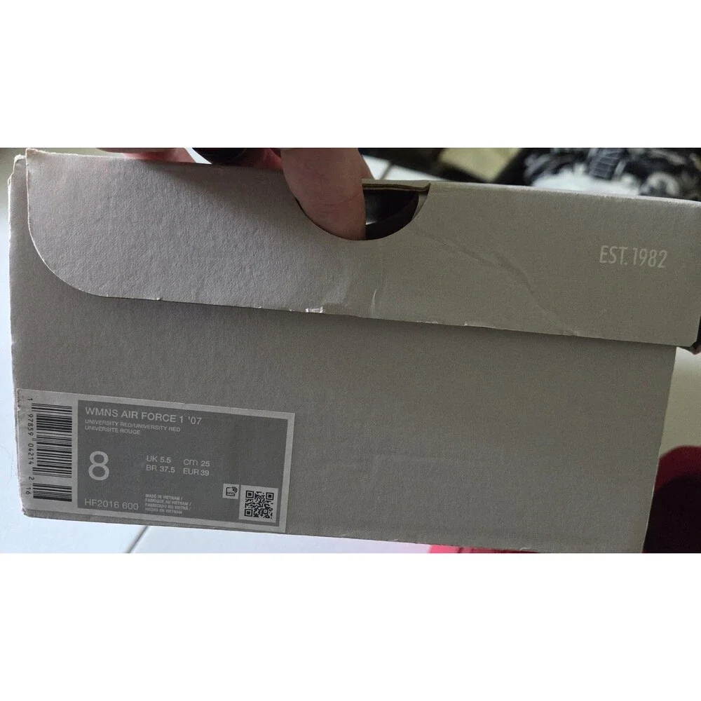 Nike up sale